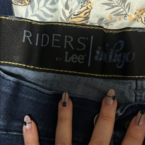 Riders by Lee Indigo Dark Wash Jeans - 26W - Picture 3 of 5
